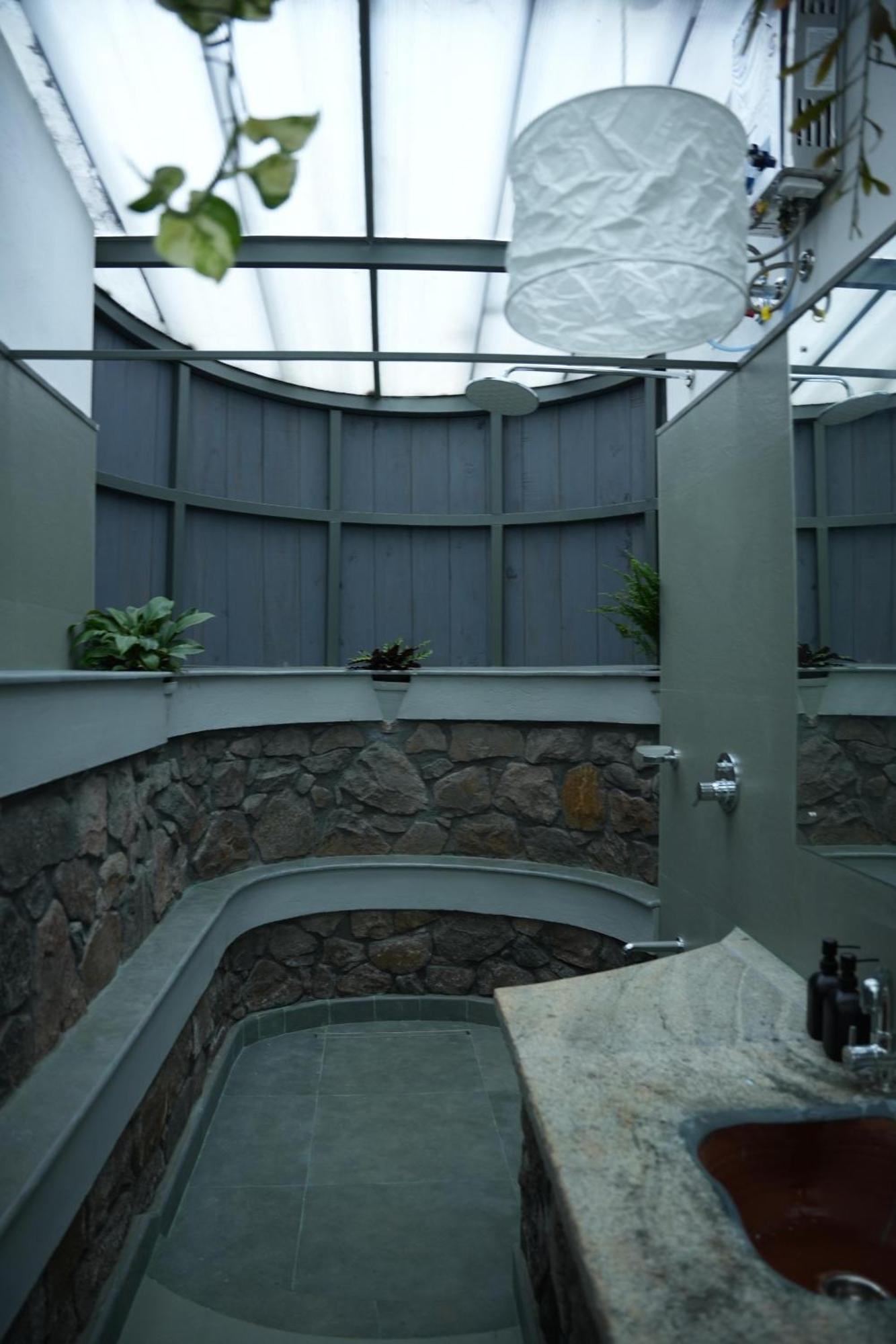 Malhar - Your Home Beneath The Clouds สุลต่านบาเทรี ภายนอก รูปภาพ